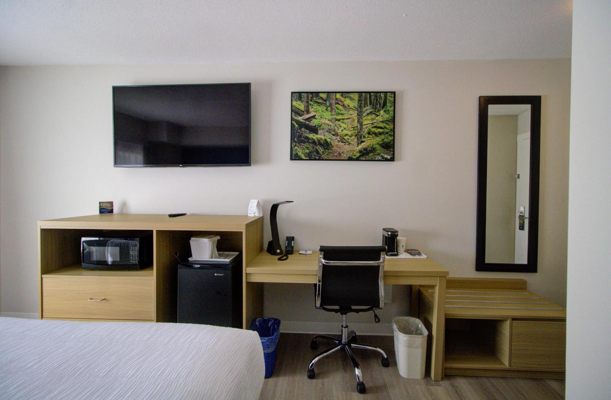 Baymont By Wyndham Gold River Ngoại thất bức ảnh